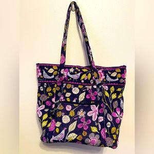 Vera Bradley Floral Nightingale tote with ivory button EUC